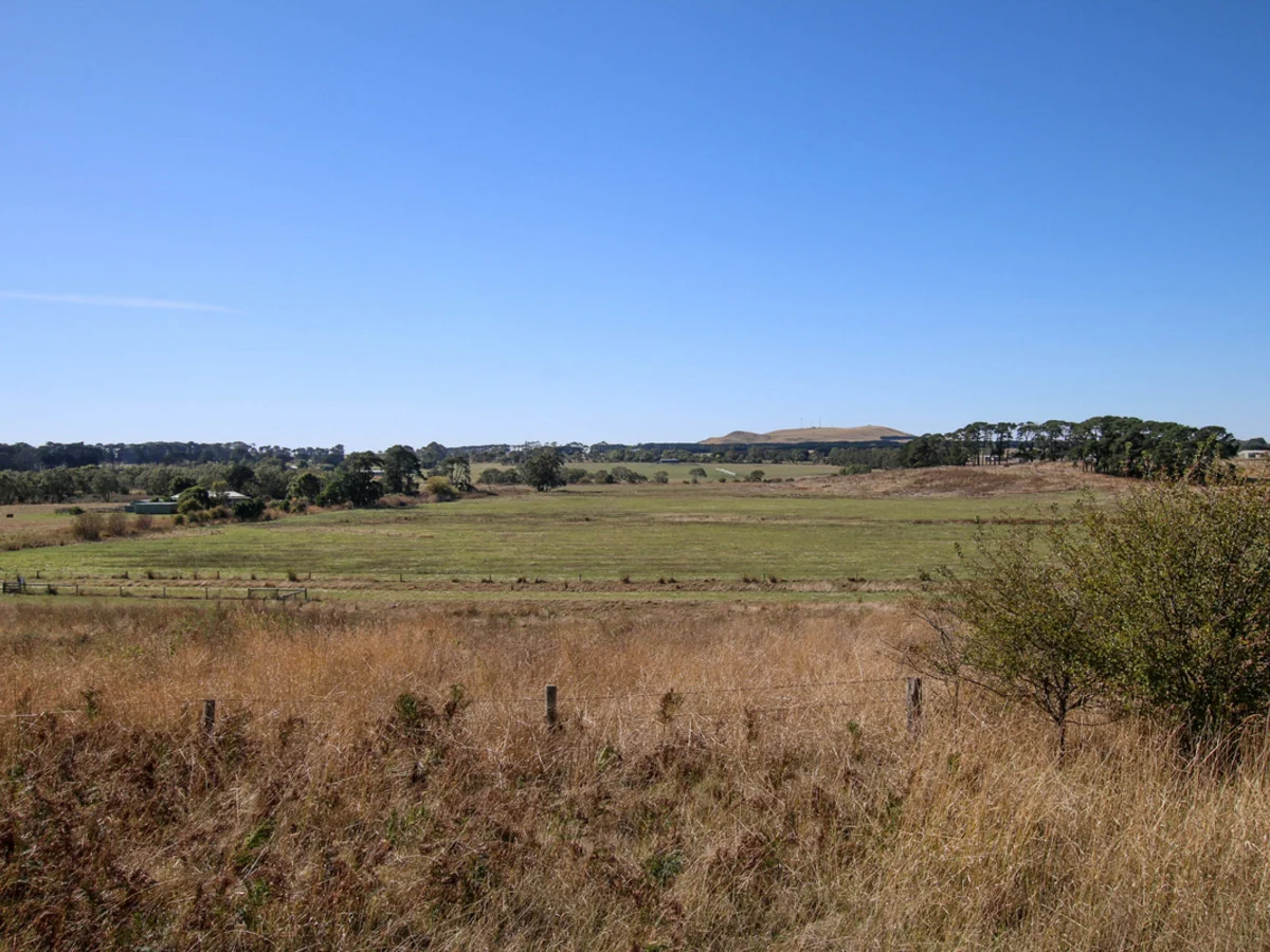 Additional image 2 of CA 3, 4, 5 Sec 10 Princes Highway, Panmure VIC 3265