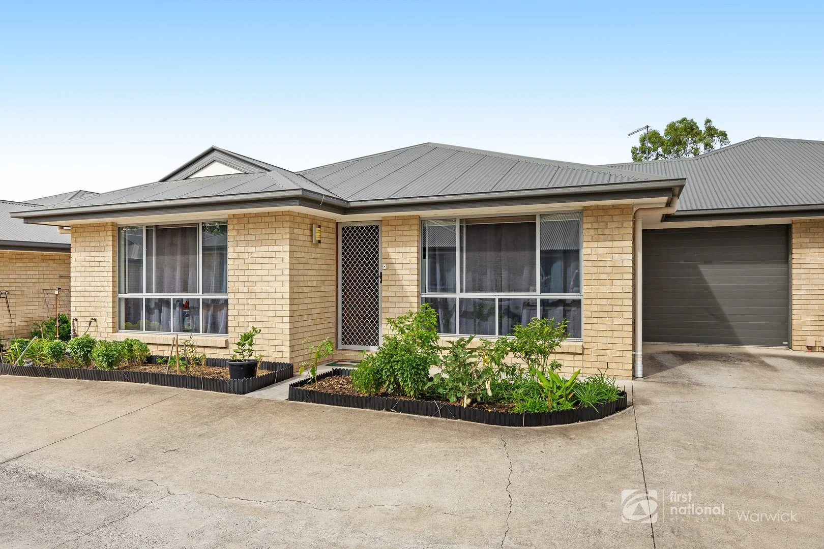 Unit 3/208 Wood Street, Warwick QLD 4370