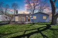 327 N Pershing Ave, Mundelein, IL, 60060