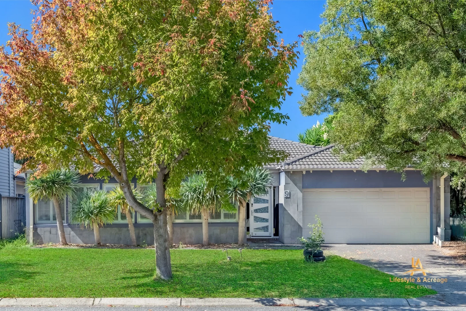 9 REIDEL AVENUE, Pakenham VIC 3810