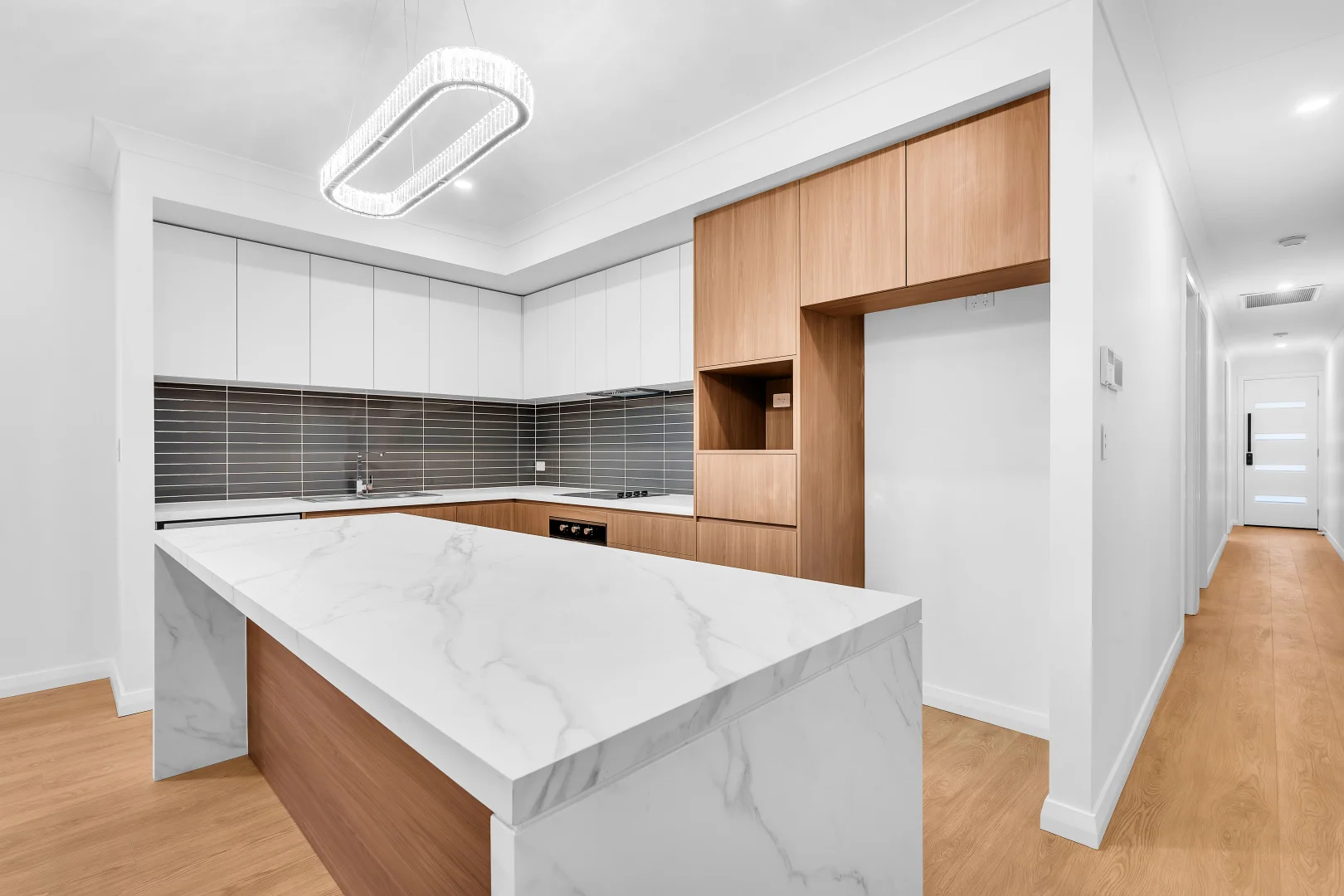 Additional image 7 of 1/64/Alexandrina Road, Mount Barker SA 5251