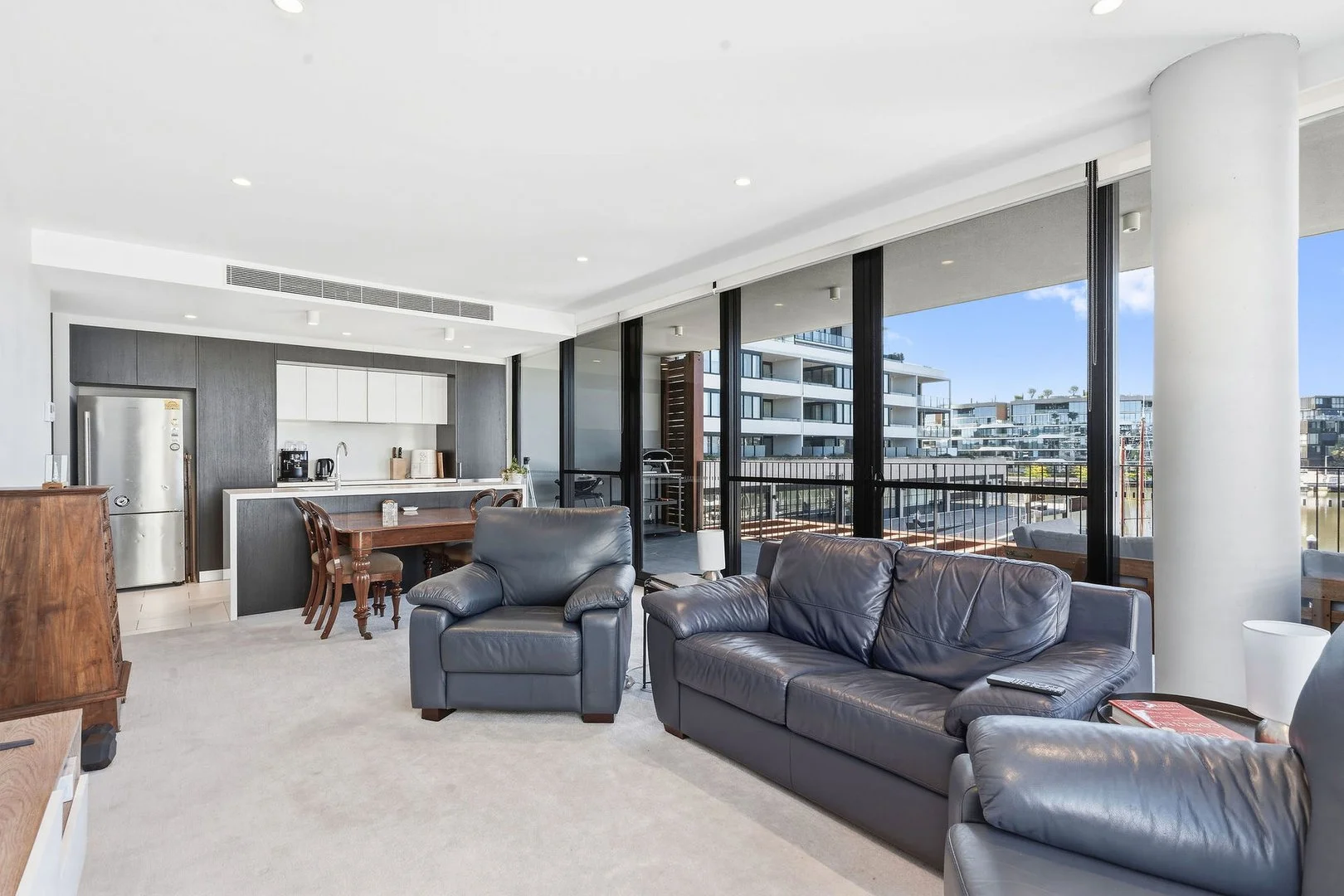 2/10 Trevillian Quay, Kingston ACT 2604 photo 5