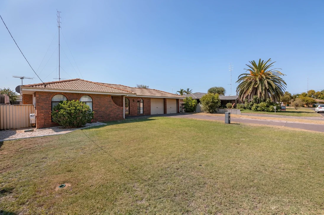25 Coral Street, South Bunbury WA 6230
