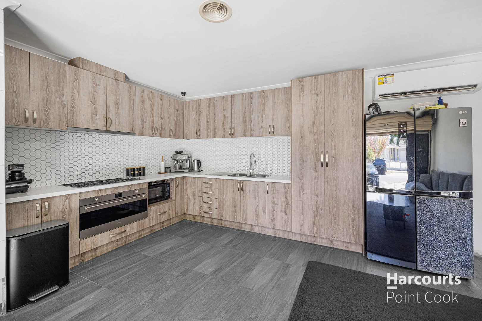 Additional image 30 of 51 Baden Powell Drive, Tarneit VIC 3029