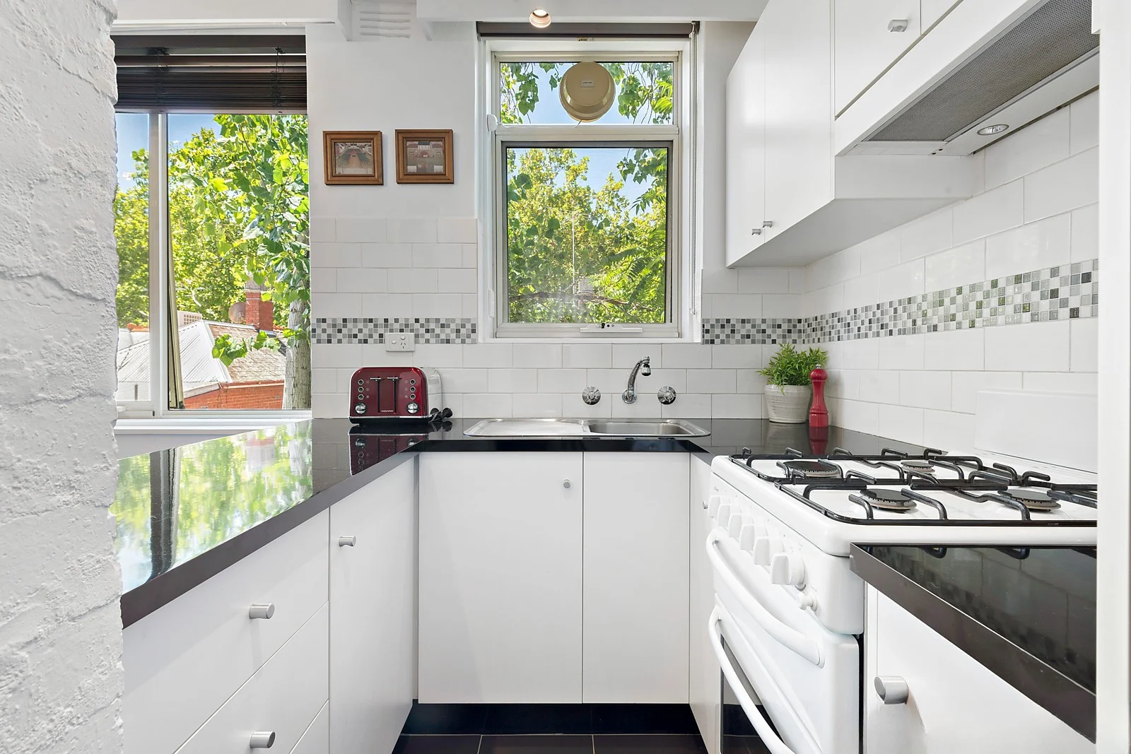 Additional image 5 of 7/52 Alma Road, St Kilda VIC 3182