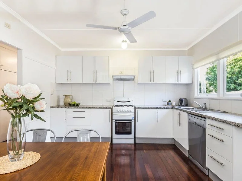 Additional image 3 of 230 Chatsworth Road, Coorparoo QLD 4151