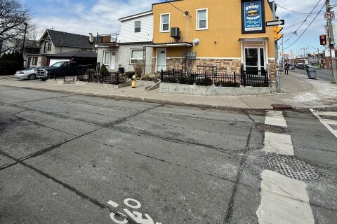 Additional image 7 of 2A Auburn Avenue, Toronto, ON, M6H 2L7