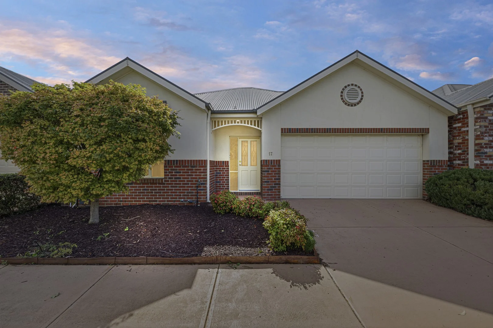 17/1 Malouf Court, Pakenham VIC 3810