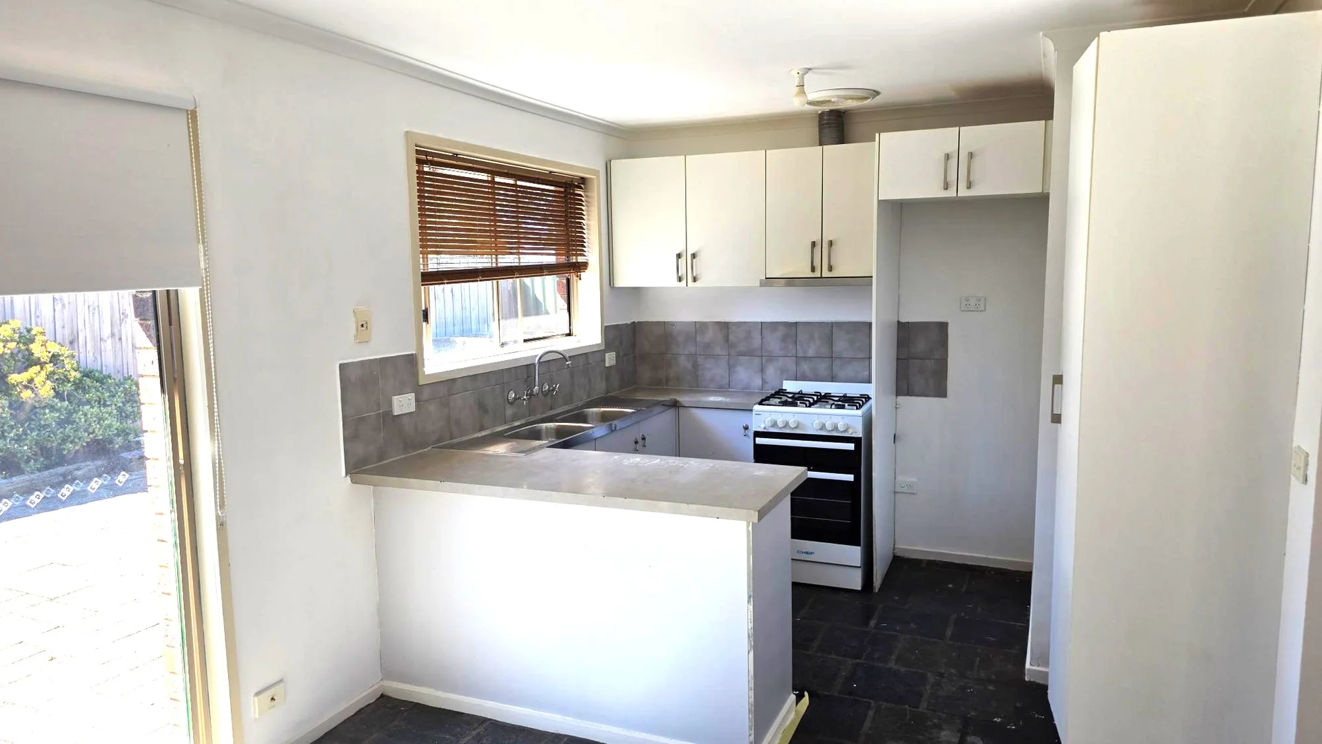 Additional image 4 of 9 Curlew Place, Werribee VIC 3030