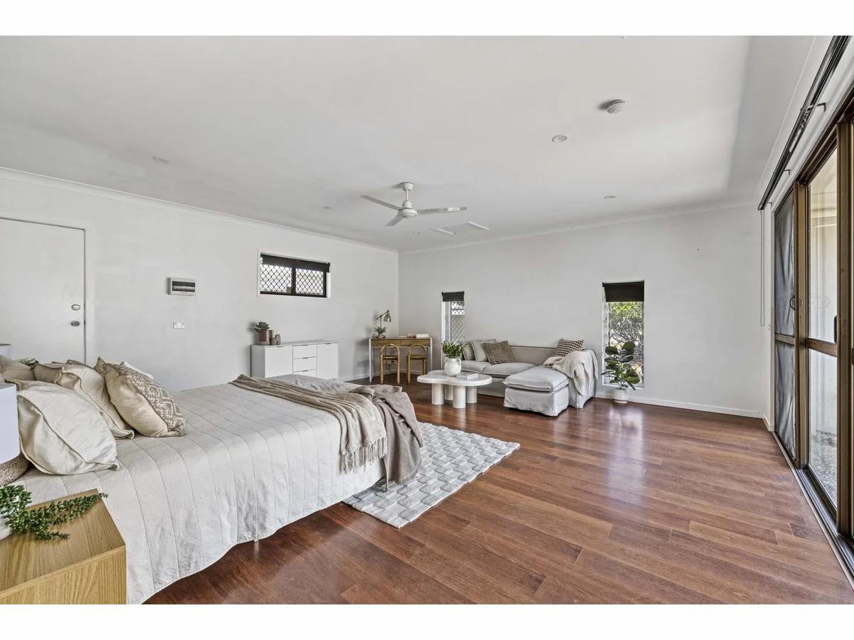 Additional image 14 of 11 Ensenada Court, Broadbeach Waters QLD 4218