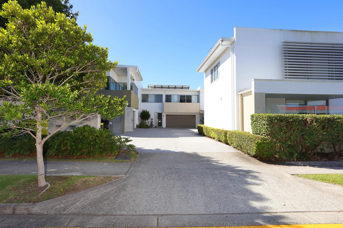 Additional image 5 of 2/9 South Bay Drive, Varsity Lakes QLD 4227