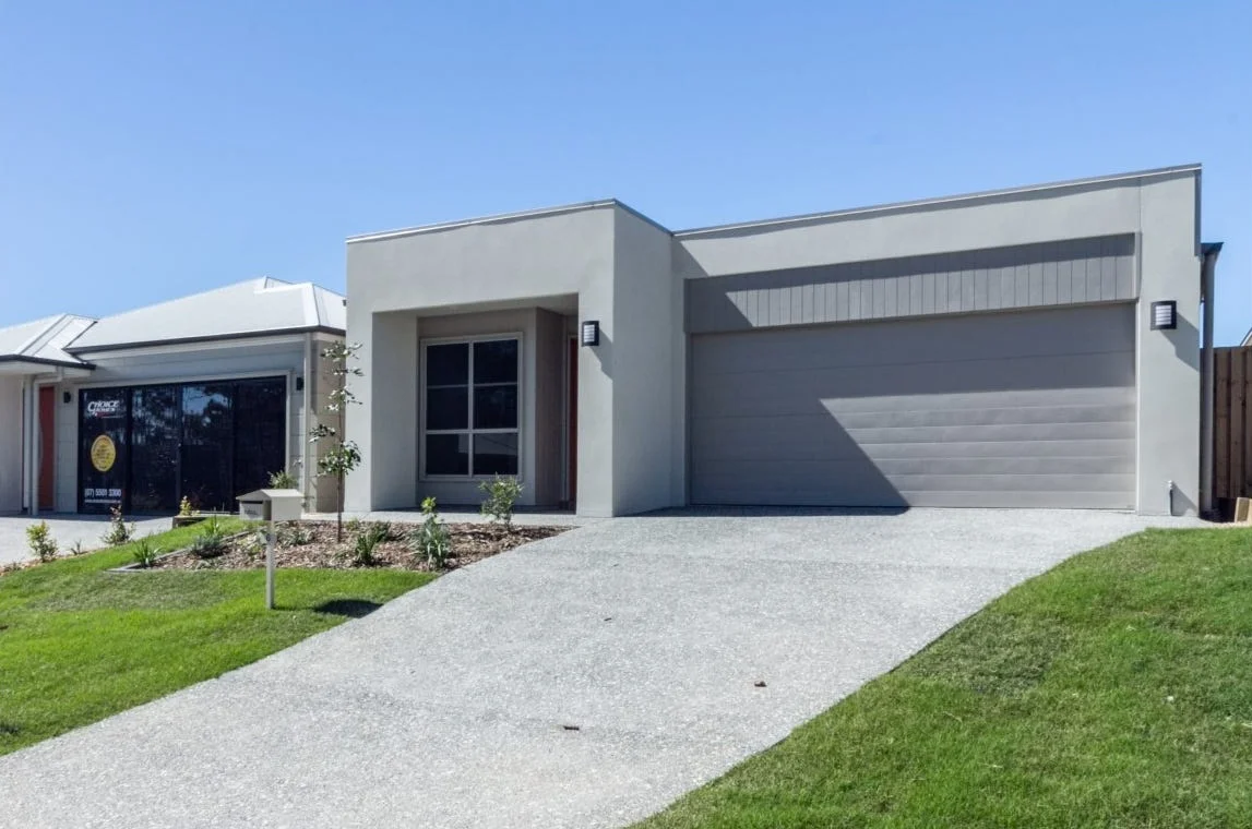 6 Angus Court, Park Ridge QLD 4125