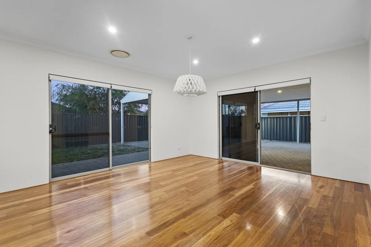 Additional image 13 of 76 Raeside Drive, Landsdale WA 6065