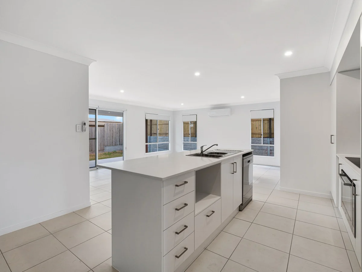 Additional image 2 of 10 Broadmead Street, Glenvale QLD 4350