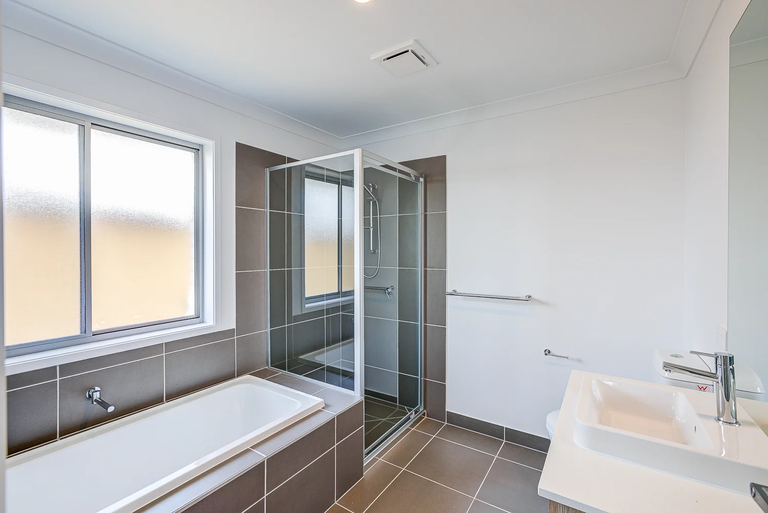 Additional image 11 of 17 Cottee Circuit, Park Ridge QLD 4125
