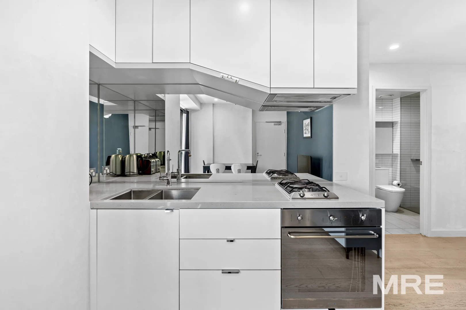 Additional image 2 of 3402/327 La Trobe Street, Melbourne VIC 3000