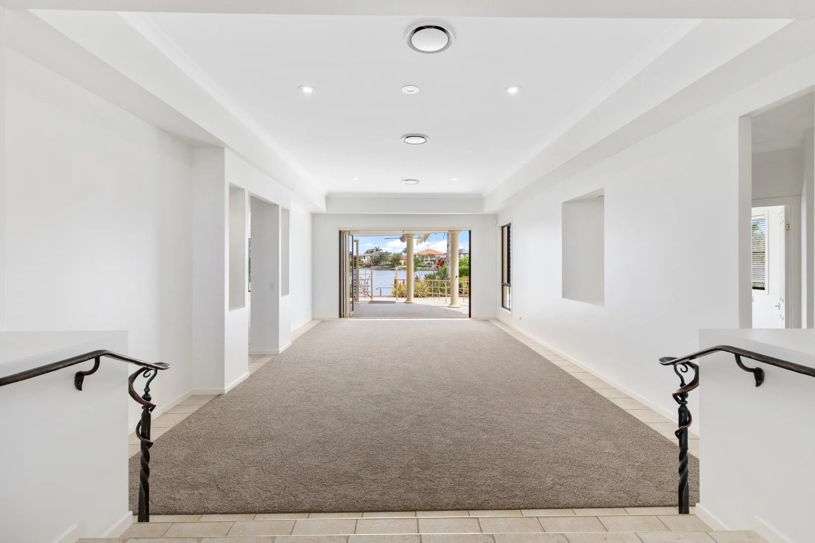 Additional image 4 of 37 Oyster Cove Promenade, Helensvale QLD 4212
