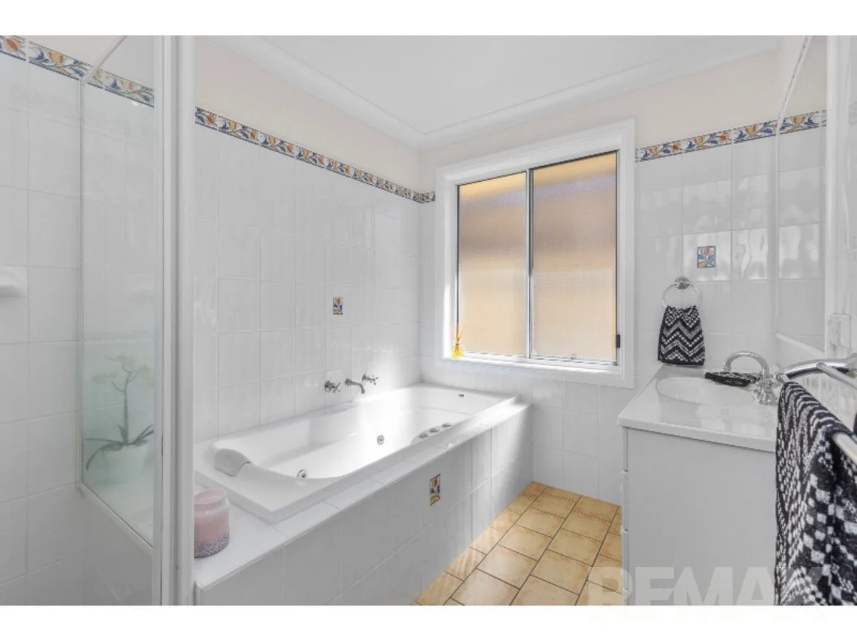 Additional image 12 of 48 Kimba Drive, Glenfield Park NSW 2650