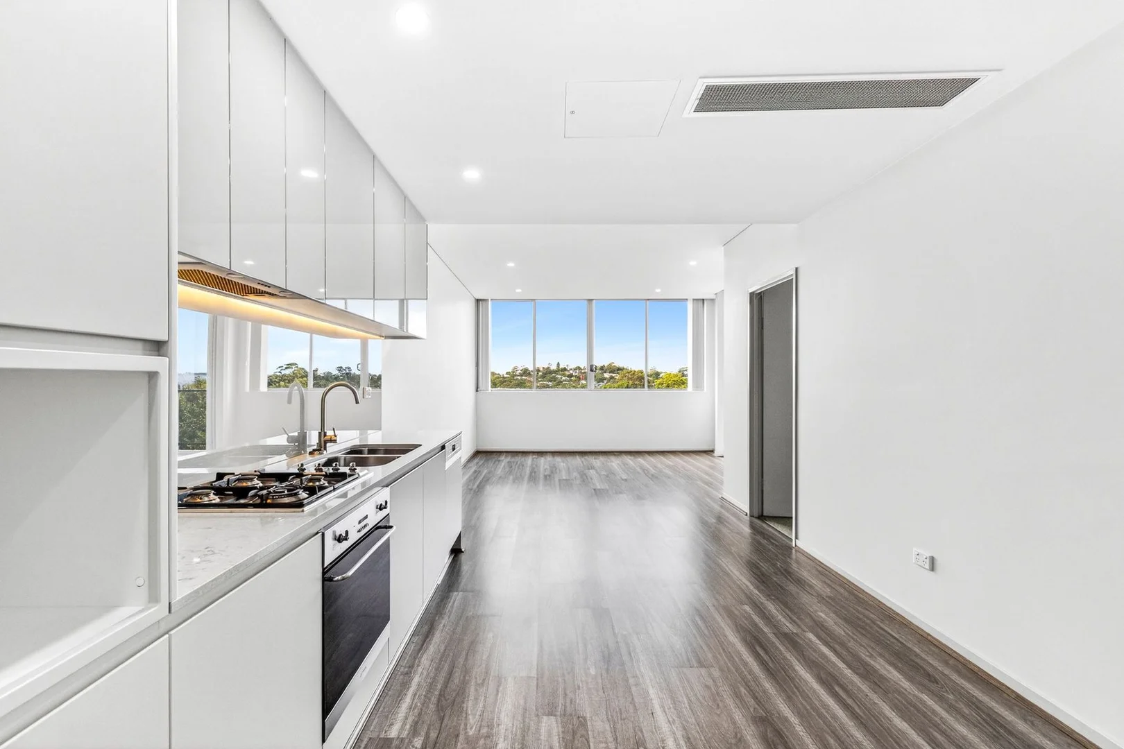 Additional image 6 of 206C/23 Roger Street, Brookvale NSW 2100