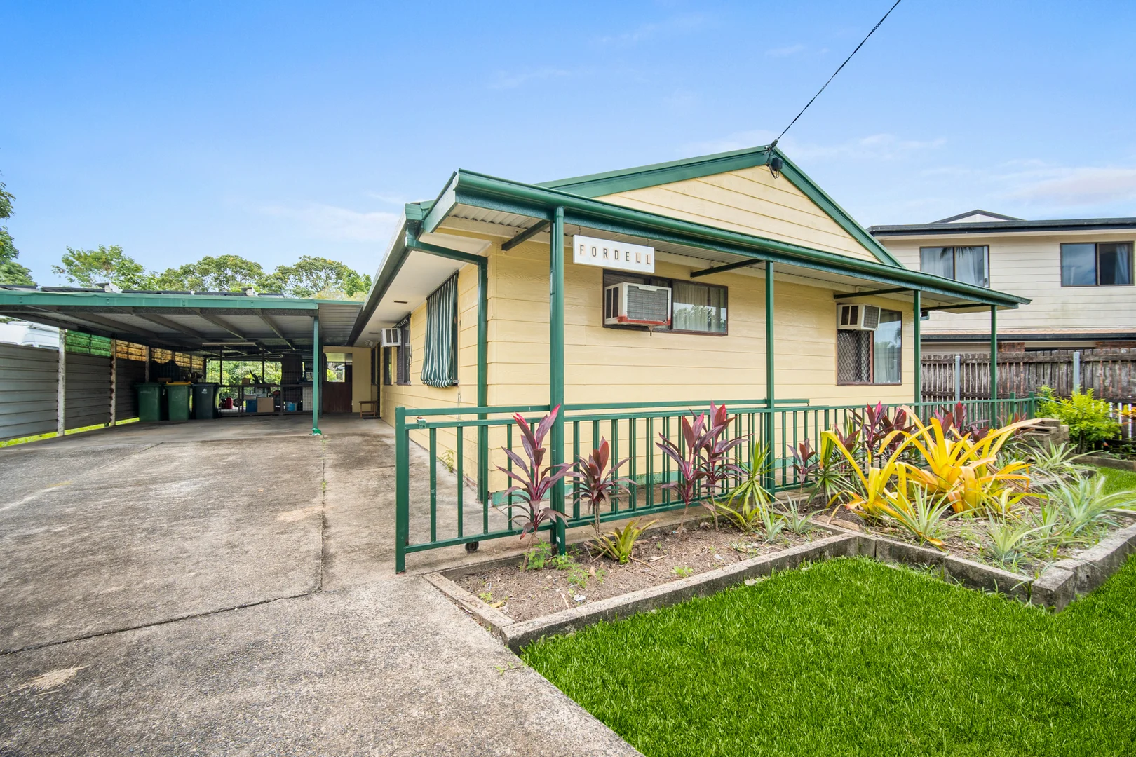 12 Aruma Close, White Rock QLD 4868 photo 4