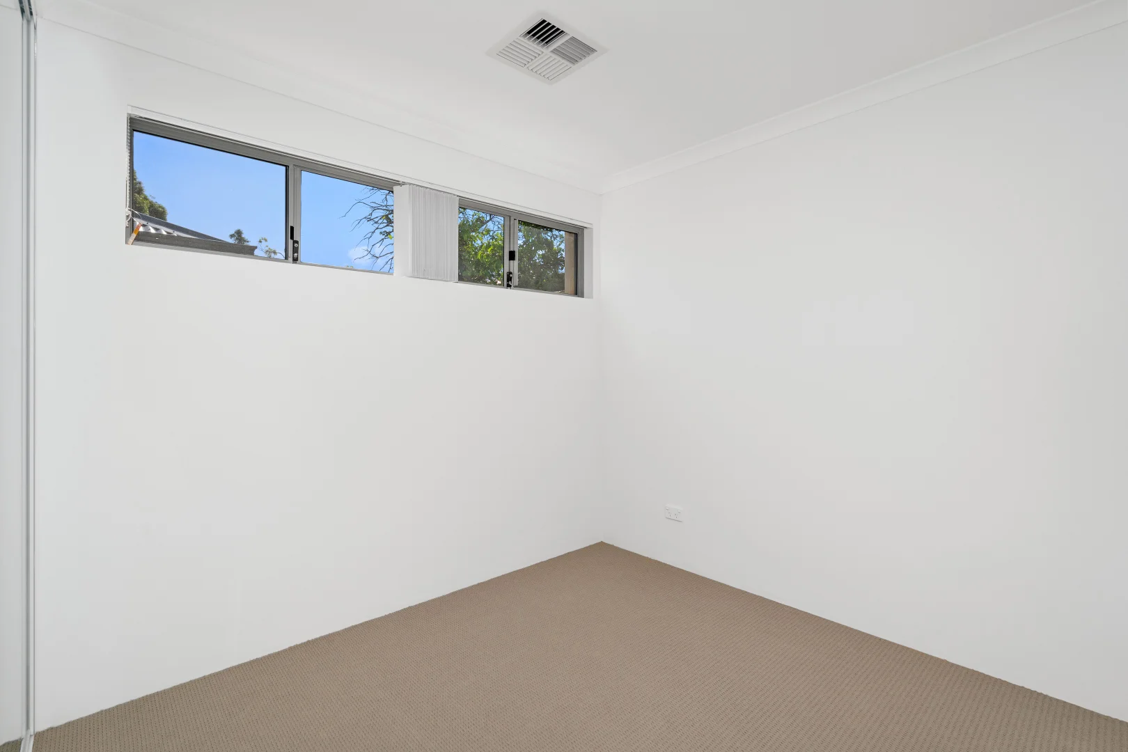 Additional image 6 of 190C Riseley Street, Booragoon WA 6154