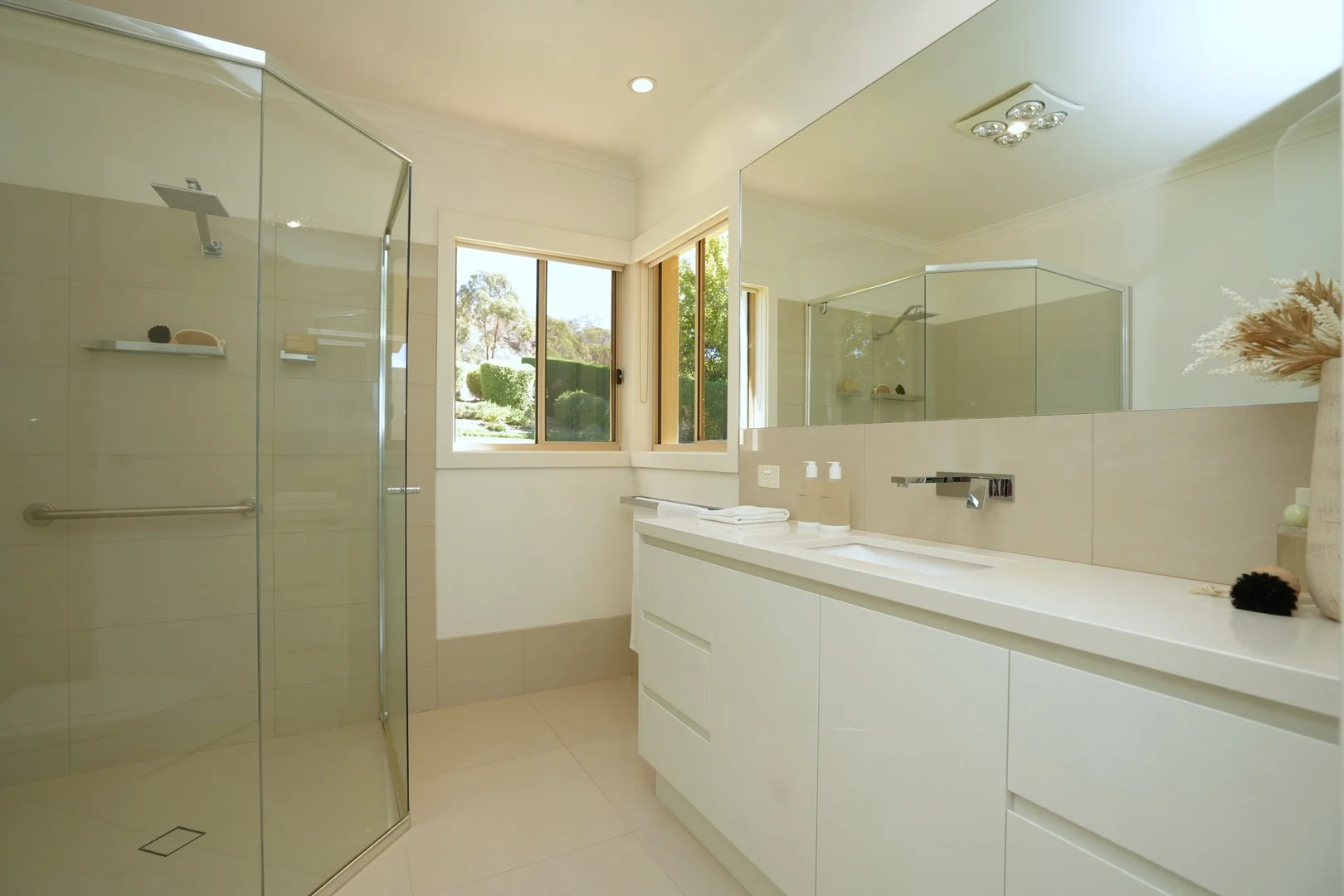 Additional image 18 of 4-5 Bolt Place, Griffith NSW 2680