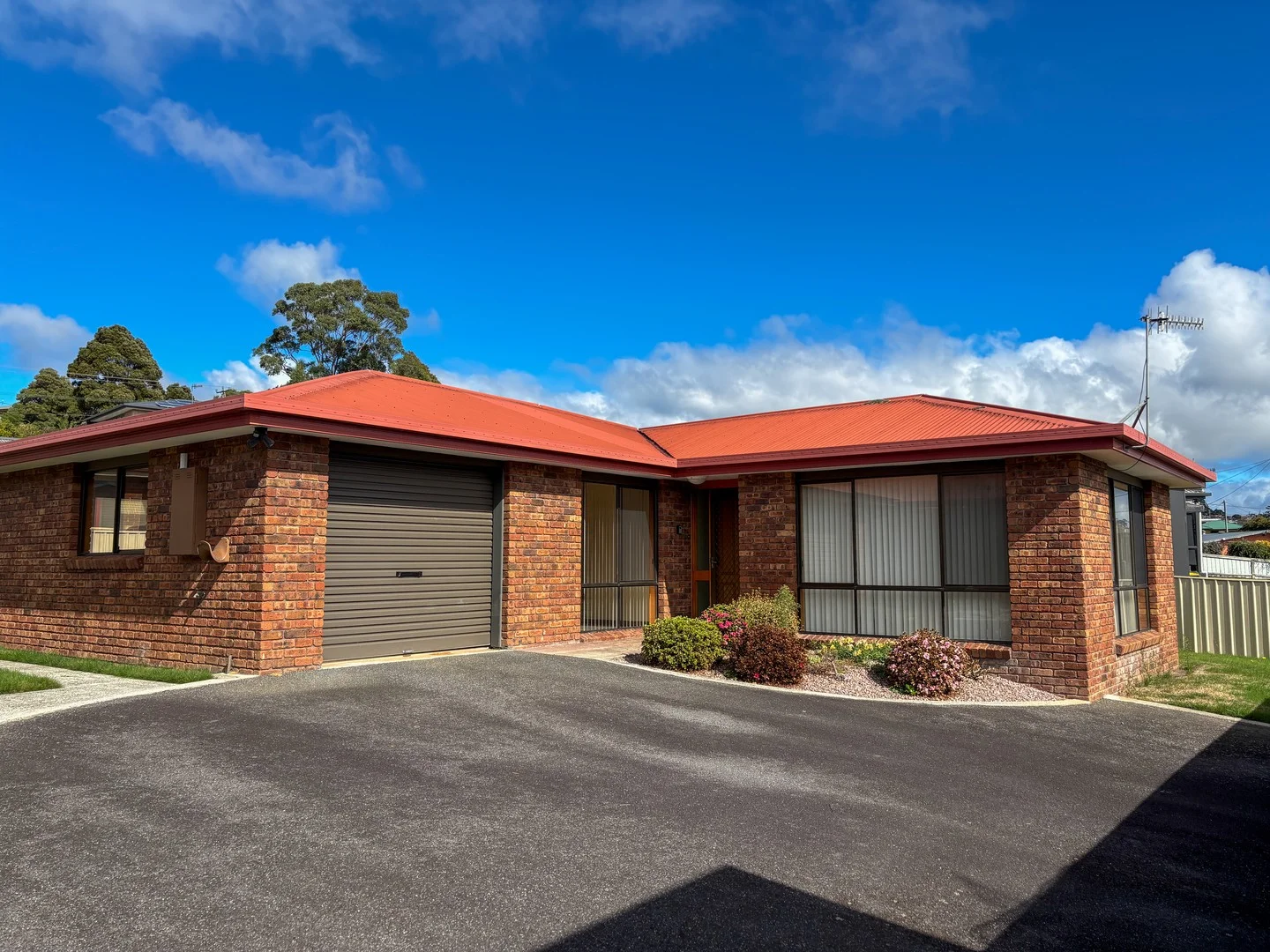 2/25 Elizabeth St, Somerset TAS 7322