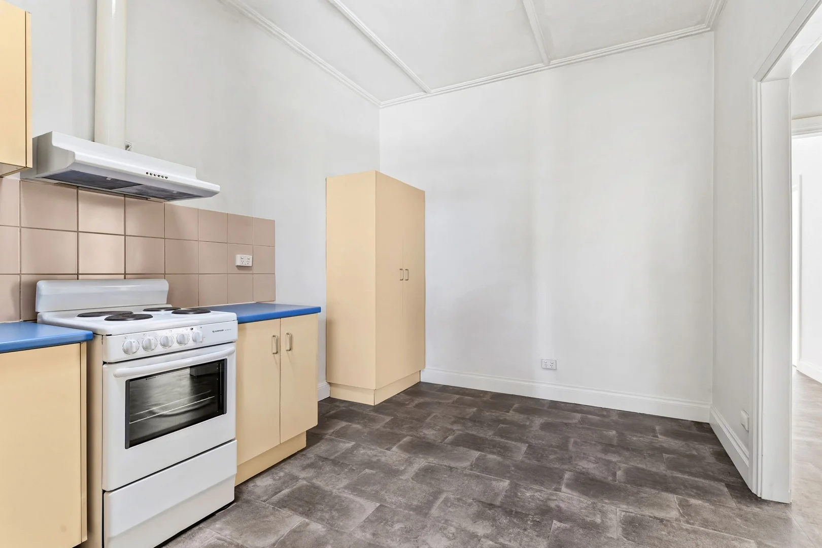 Additional image 7 of 75 Ridley Gr, Woodville Gardens SA 5012