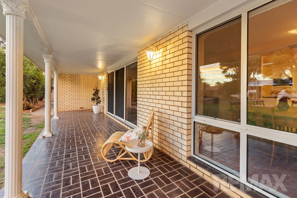 Additional image 2 of 9 Avon Avenue, Lake Albert NSW 2650