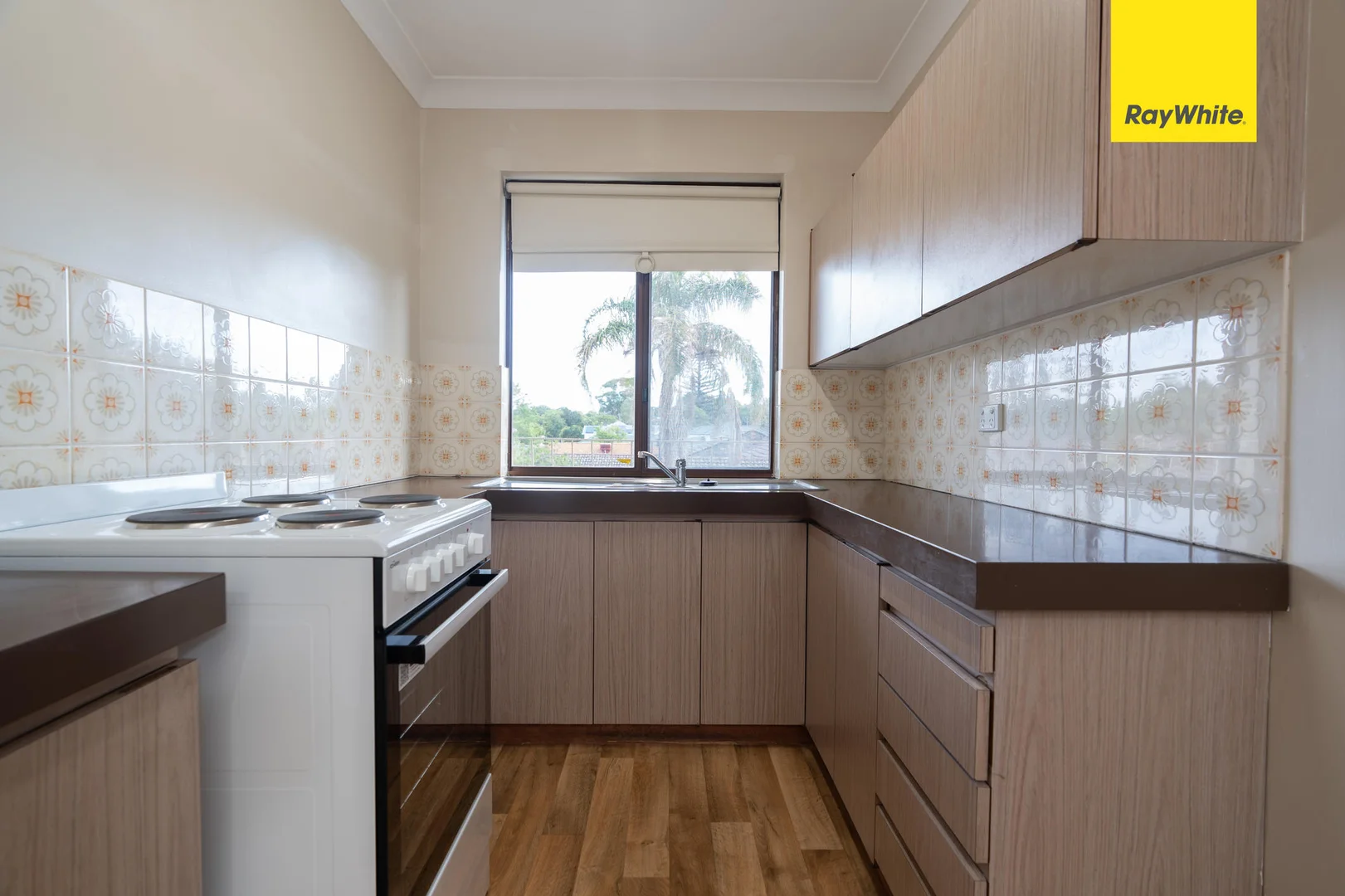 Additional image 4 of 5/2 Waroonga Road, Nedlands WA 6009