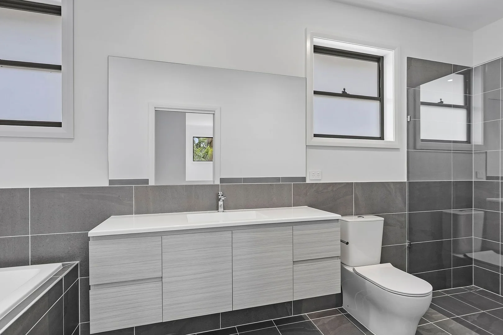 Additional image 7 of 58B Jonathan Street, Eleebana NSW 2282