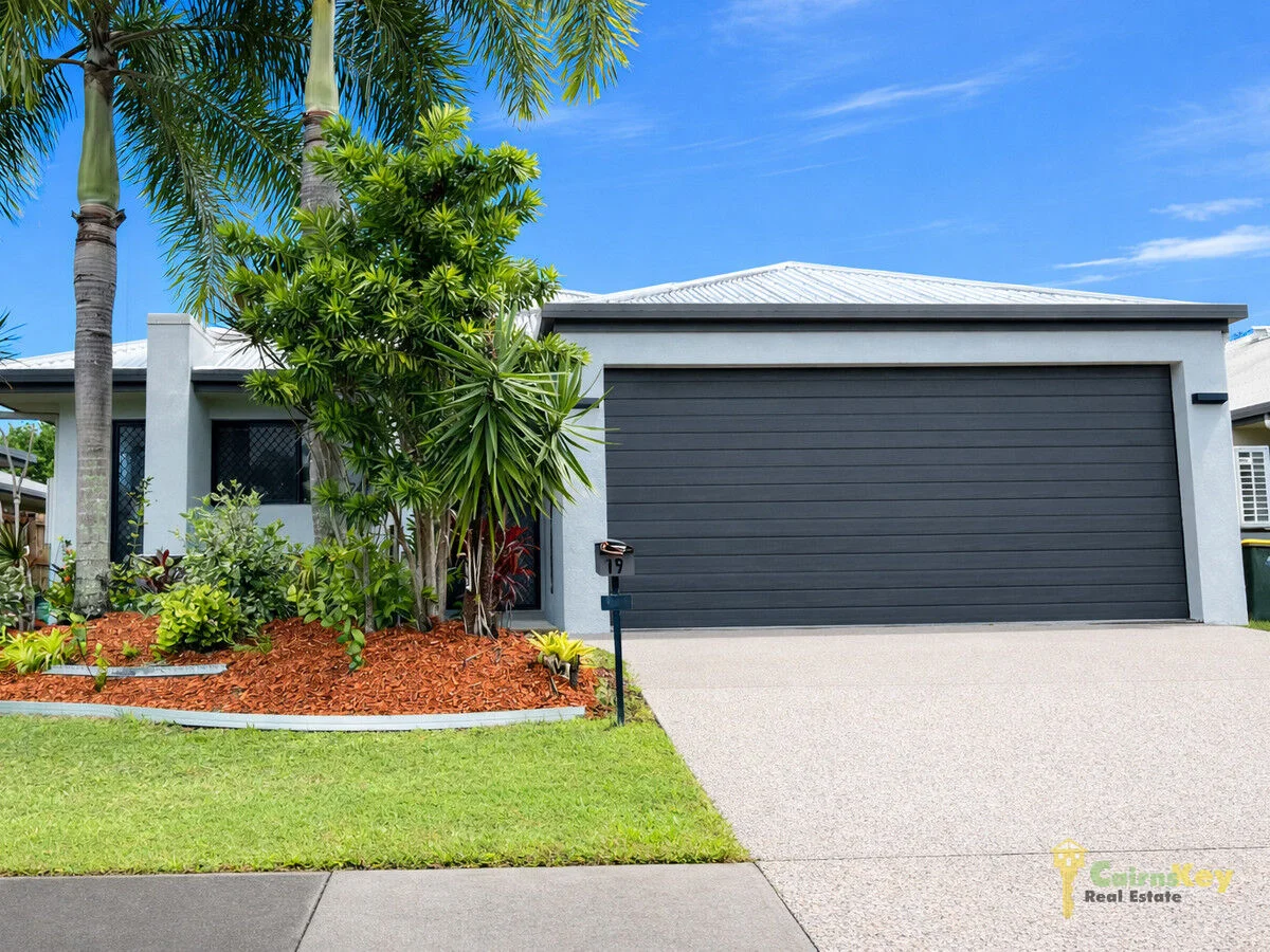 19 Chandos Brace, Smithfield QLD 4878