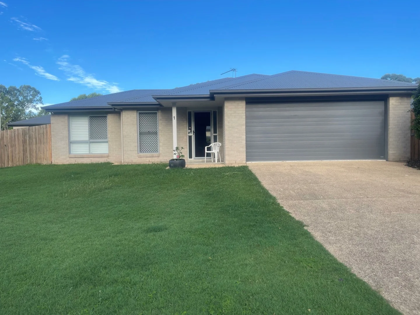 1/2 Finch Avenue, Yeppoon QLD 4703