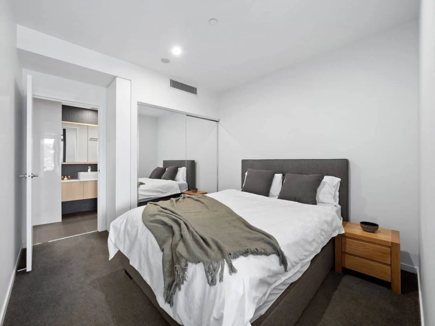 Additional image 9 of ID:21172690/77 Grey Street, South Brisbane QLD 4101