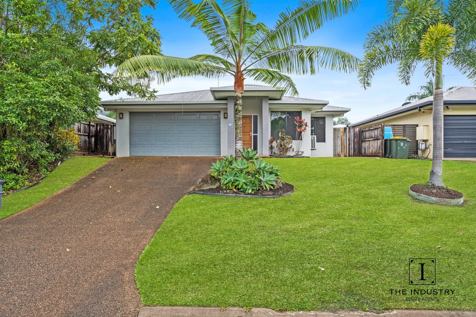 11 Finniss Crescent, Bentley Park QLD 4869