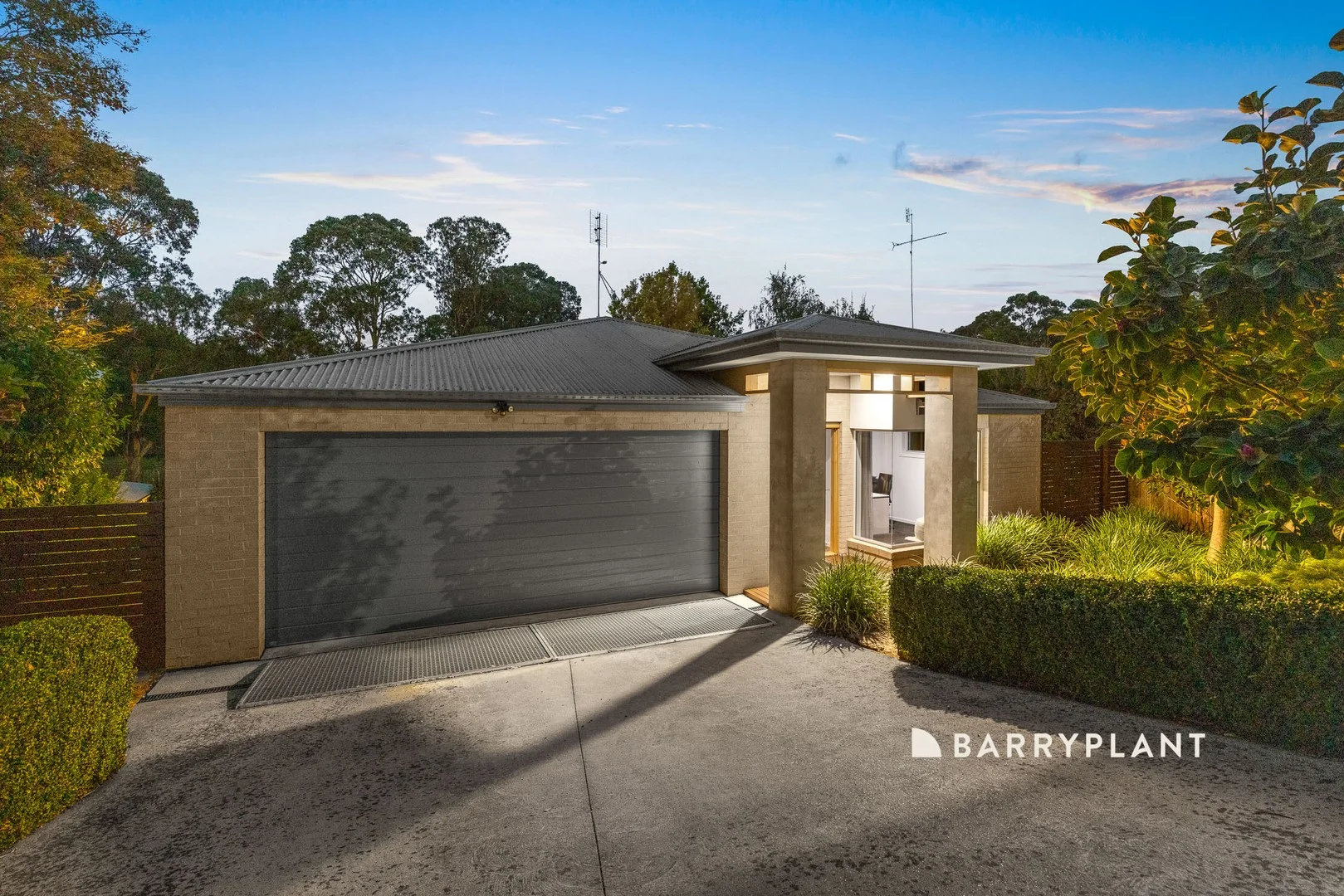 10 Scenic Road, Warragul VIC 3820