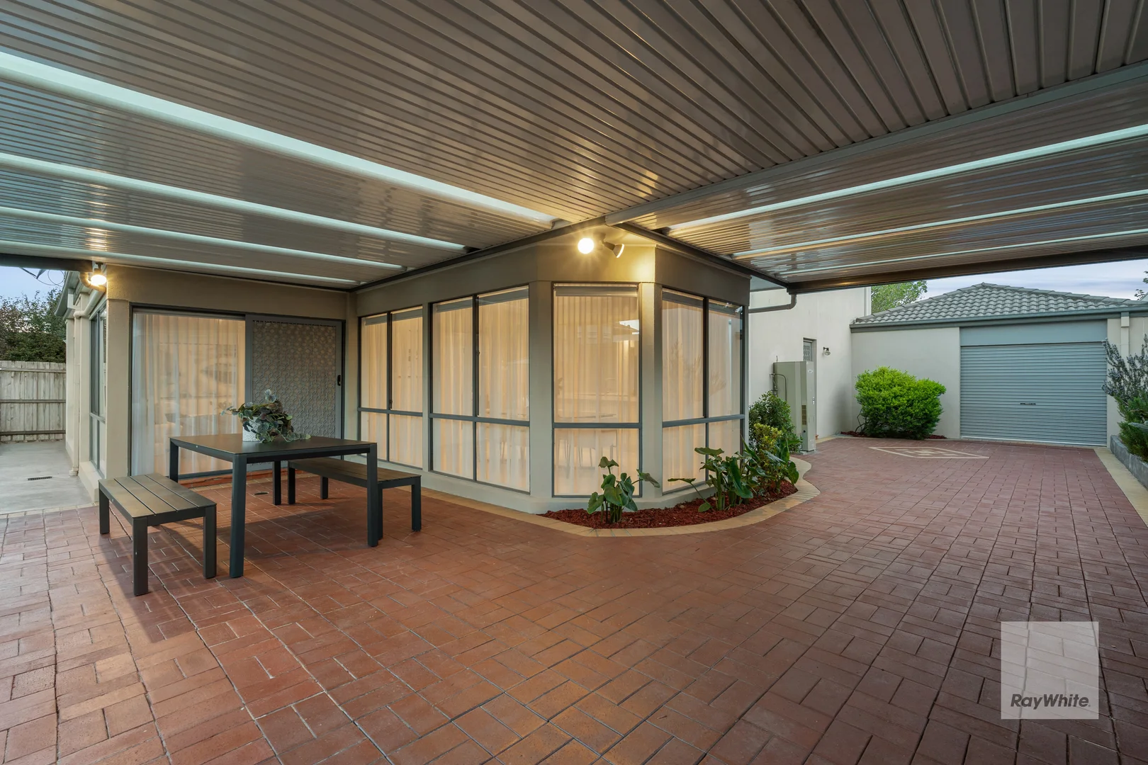Additional image 15 of 10 Pacific Place, Taylors Lakes VIC 3038