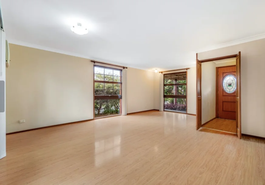 28 Owen Stanley Road, Glenfield NSW 2167