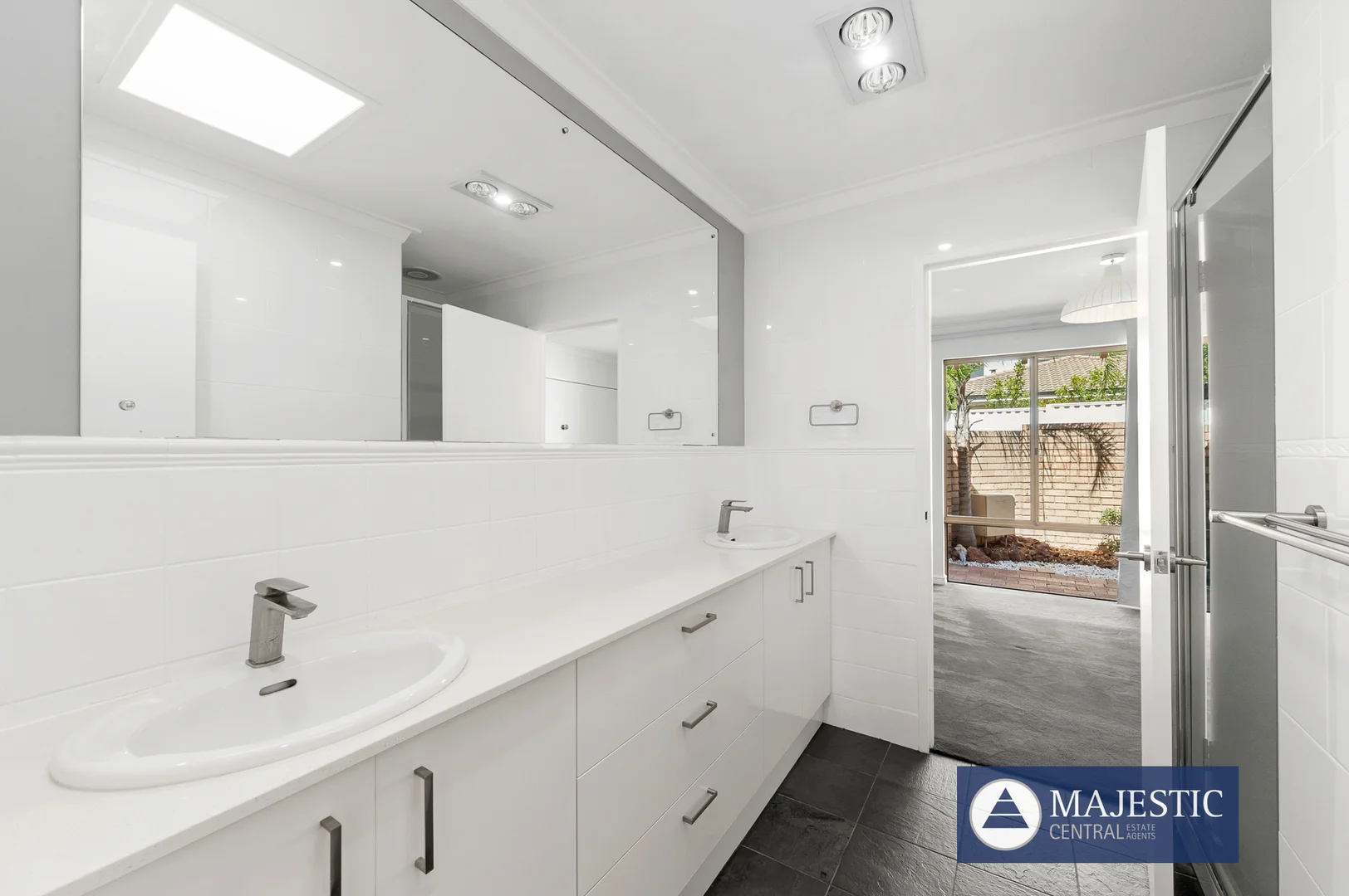 Additional image 8 of 2/3 First Avenue, Applecross WA 6153