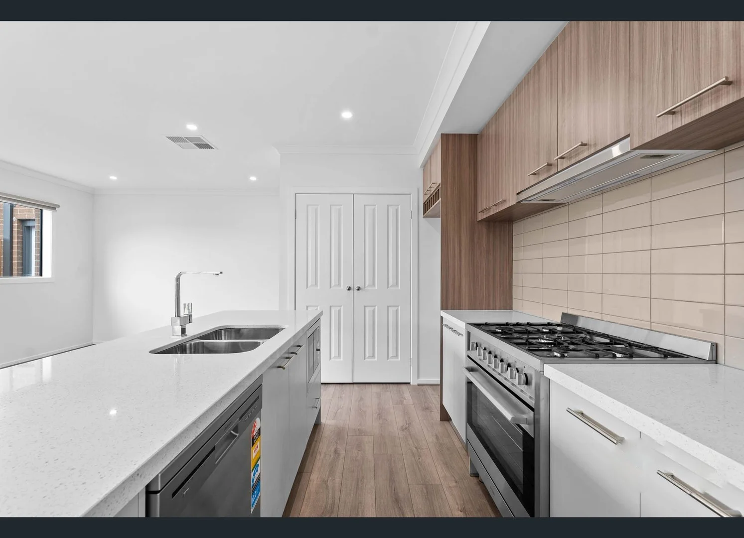 Additional image 3 of 6 Tyrian Drive, Clyde VIC 3978