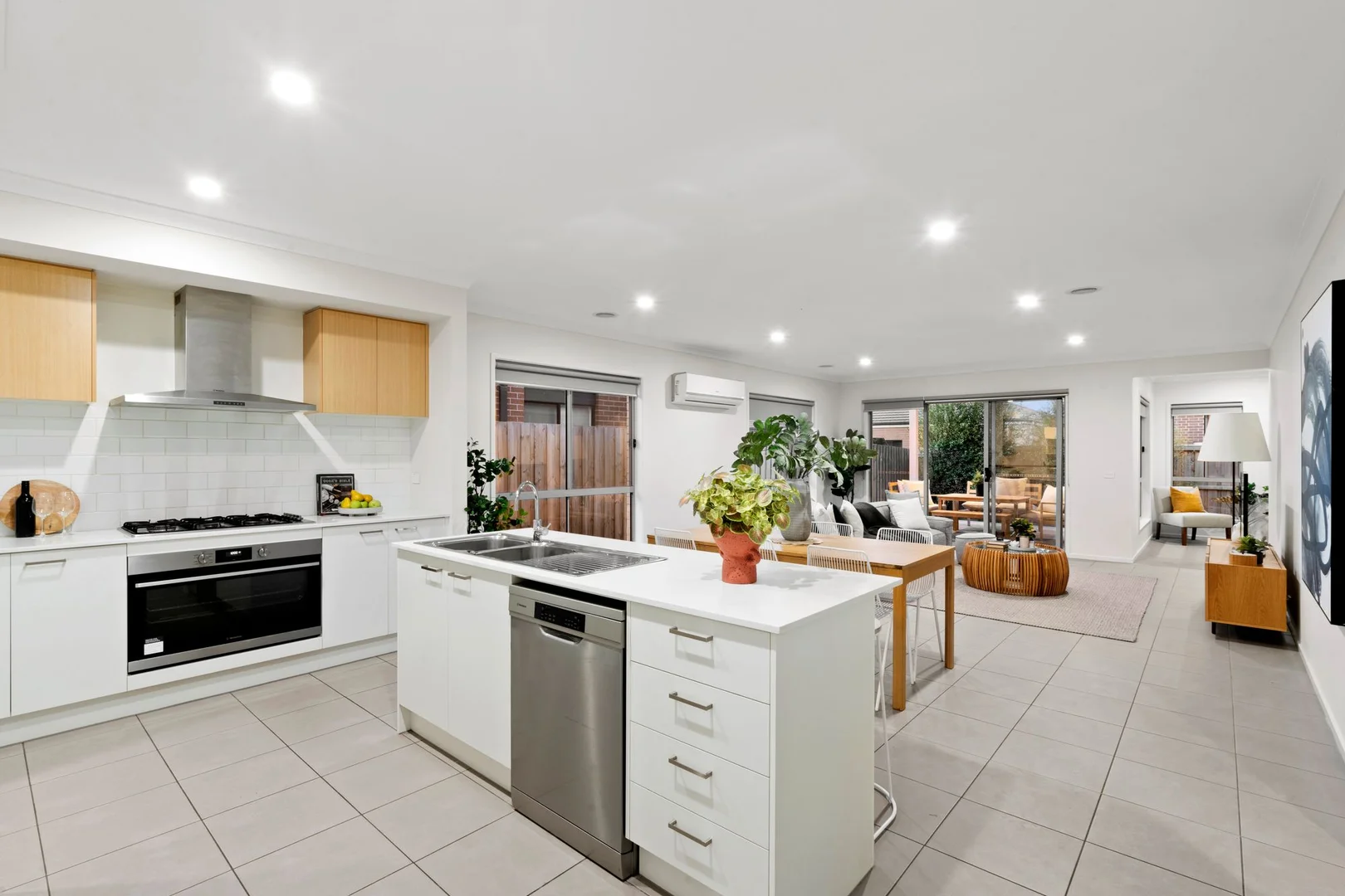Additional image 3 of 32 Dobell Street, Mount Duneed VIC 3217