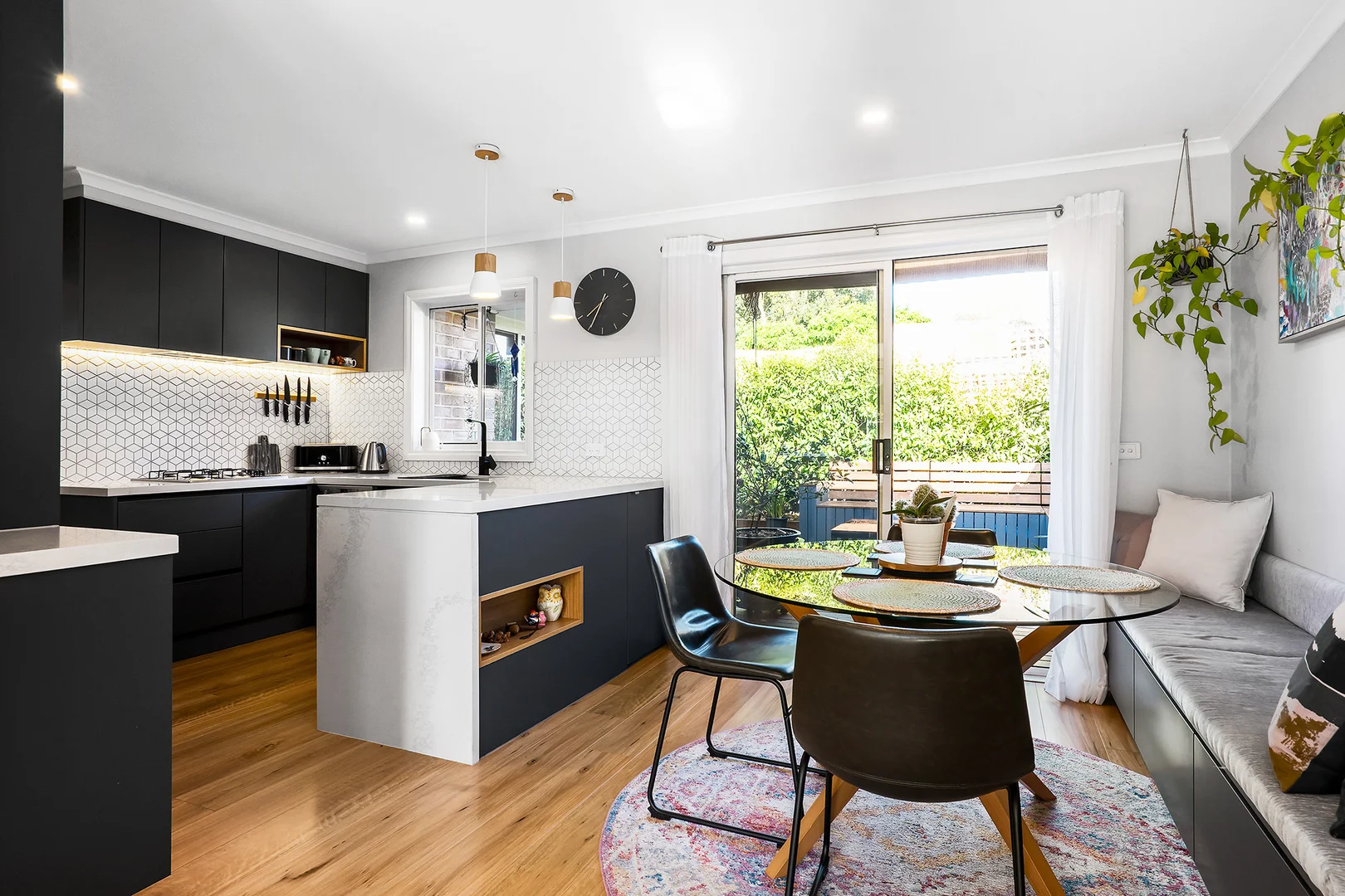 Additional image 2 of 2/13 Kitchener Road, Croydon VIC 3136