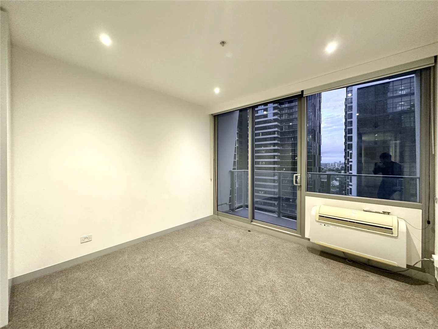 1201/53 Batman Street, West Melbourne VIC 3003 photo 4