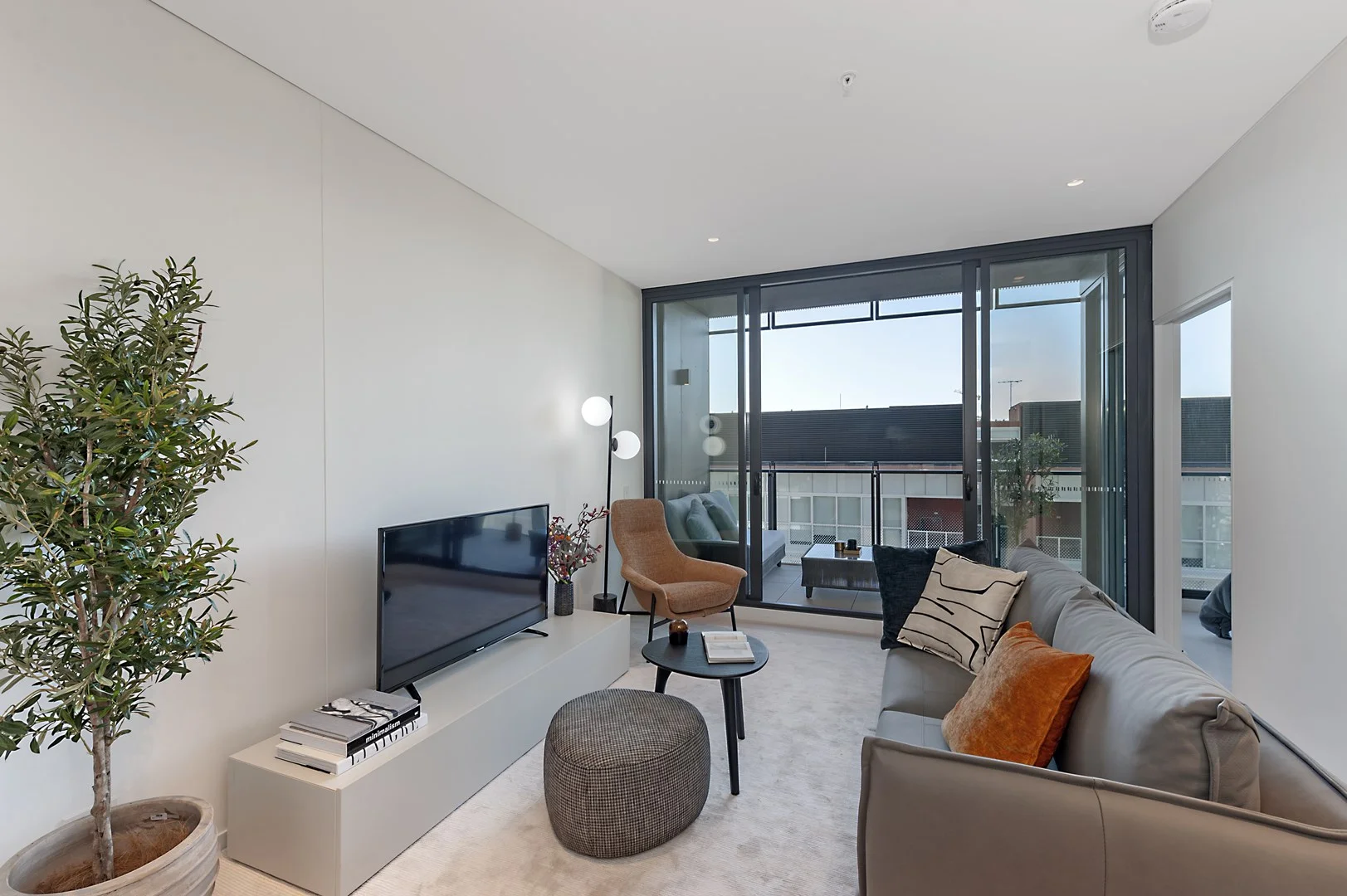 Additional image 3 of 711/303 Botany Road, Zetland NSW 2017