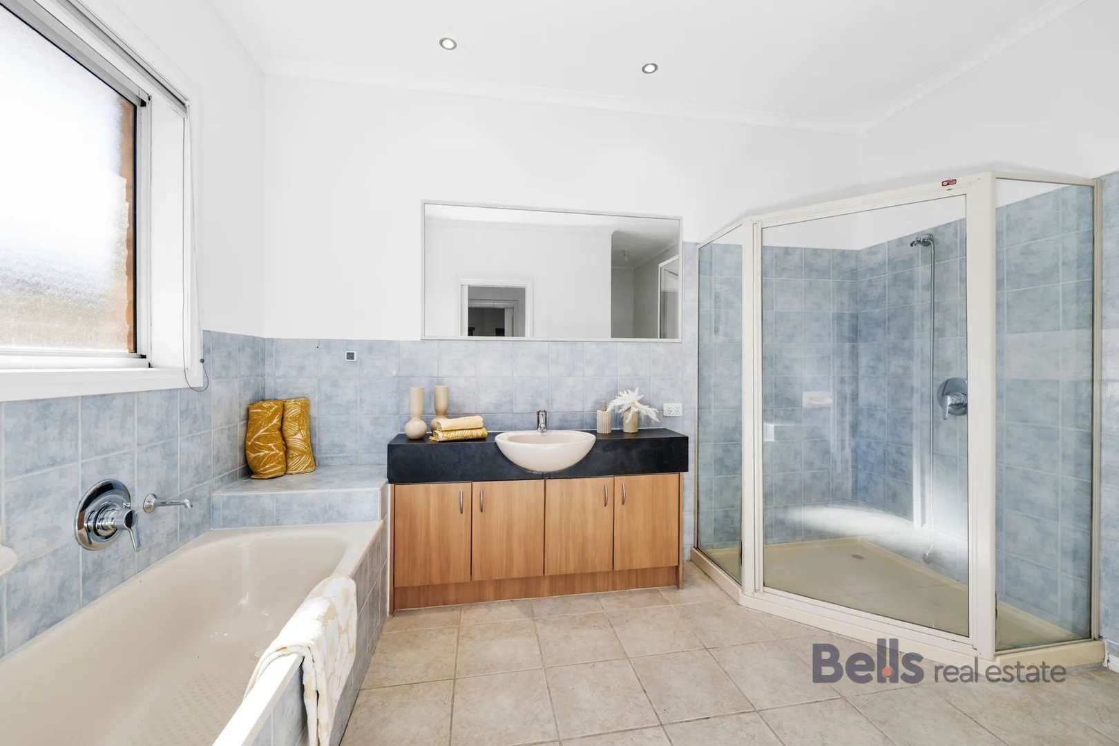 Additional image 9 of 13 Lorinda Close, Sydenham VIC 3037