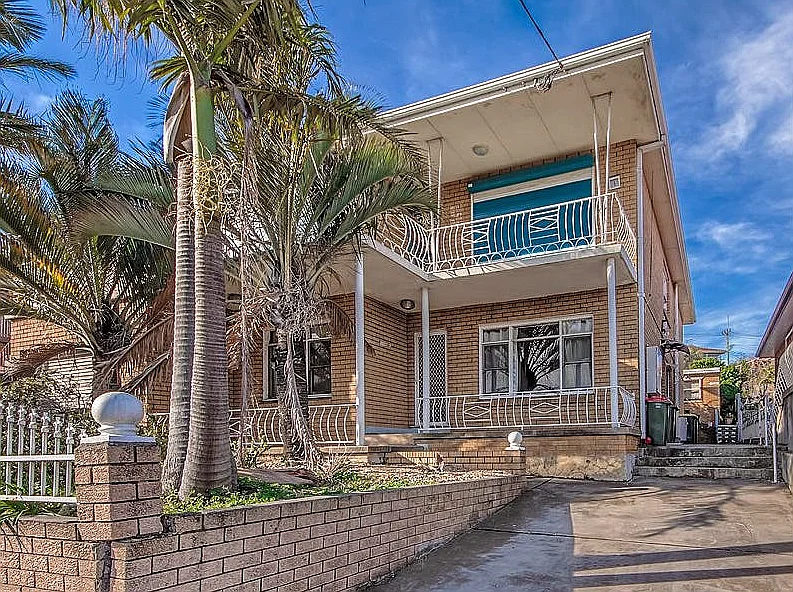 2/5 King Street, Warrawong NSW 2502