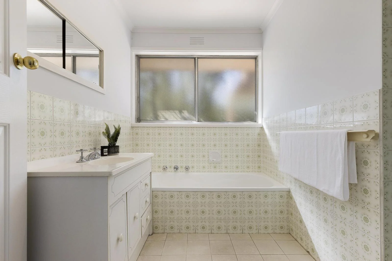 Additional image 13 of 28 Luton Way, Bundoora VIC 3083