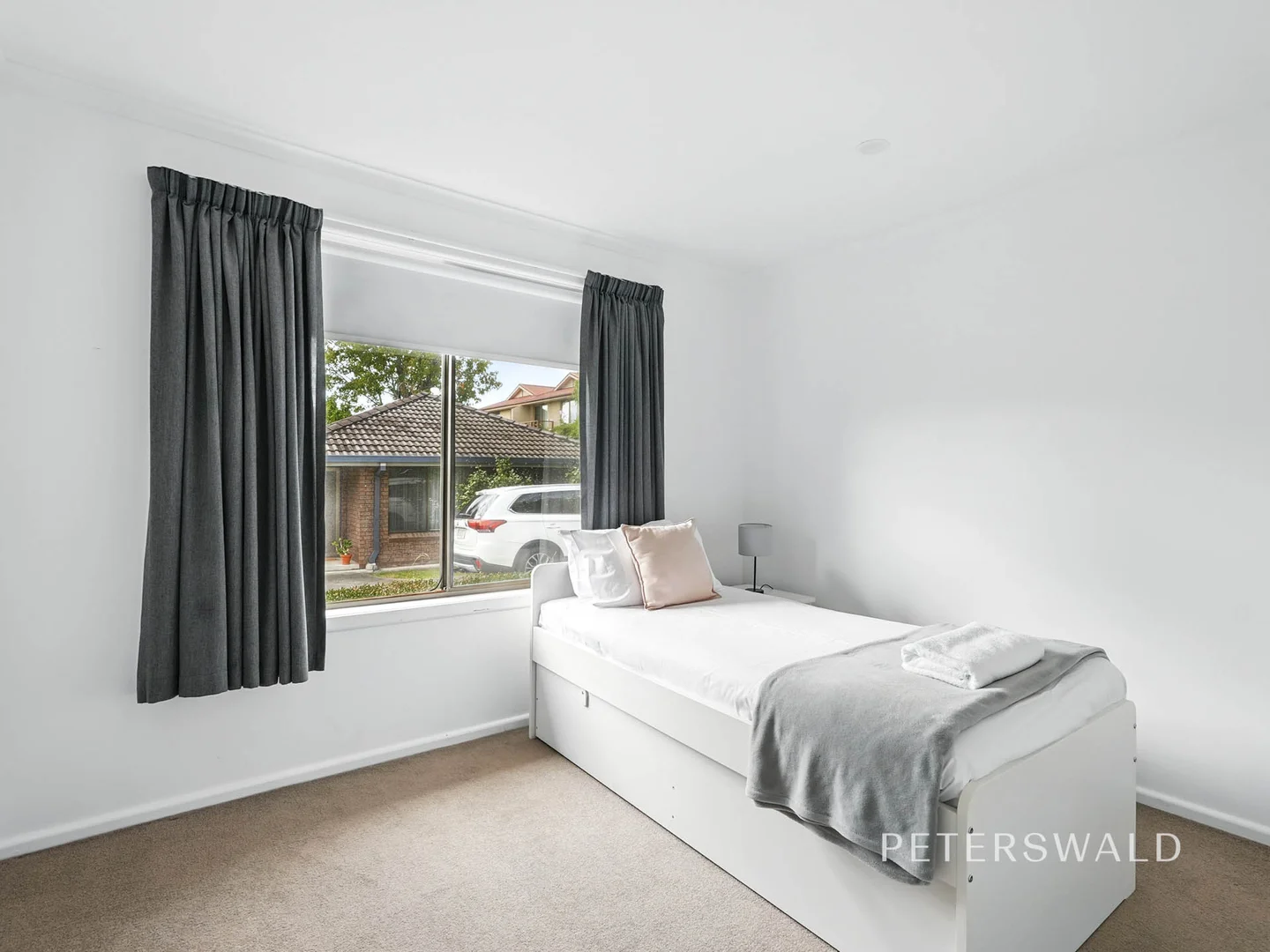 2/23 Randall St, Sandy Bay TAS 7005 photo 4