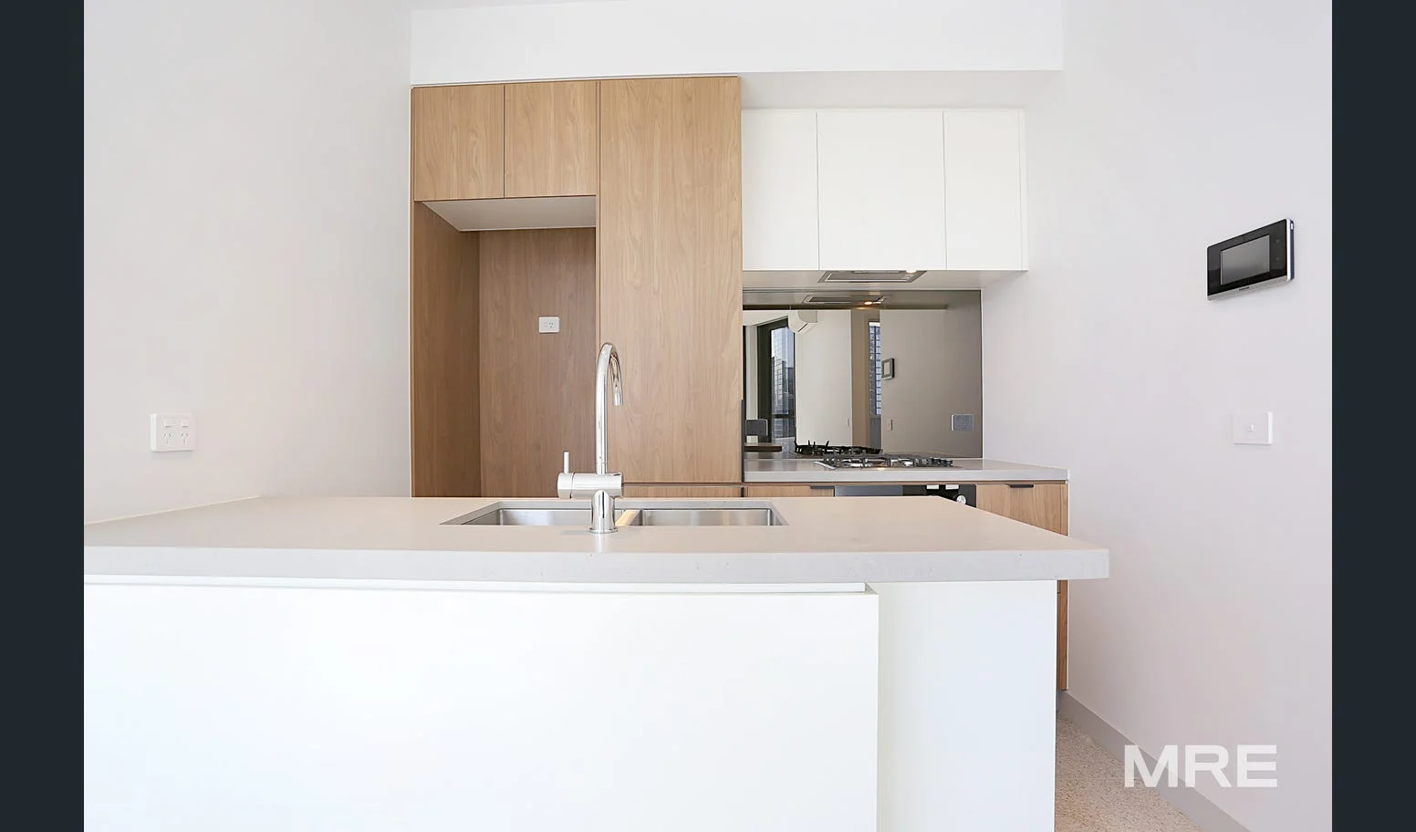 Additional image 4 of 1707/138 Ferrars Street, South Melbourne VIC 3205