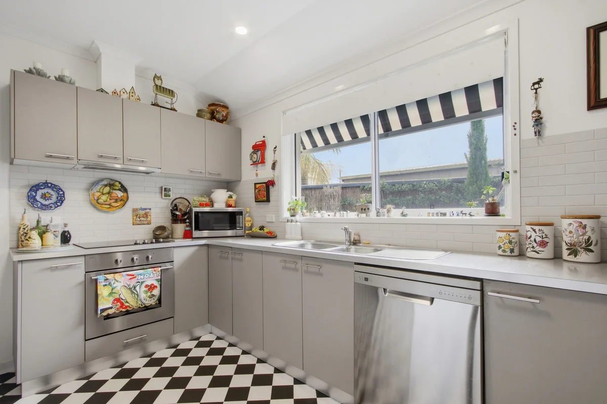 Additional image 9 of 3/22 Hunter Street, Lakes Entrance VIC 3909